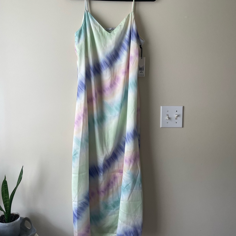 NWT Dex/Hudson’s Bay Tie-Dye Slip Dress Size L